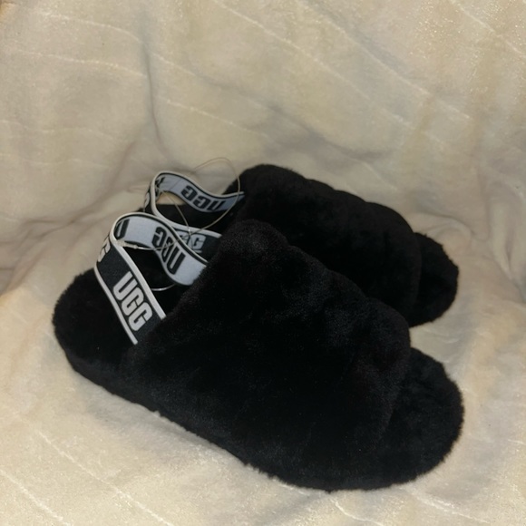 UGG Fluff Yeah Slide - Picture 7 of 9